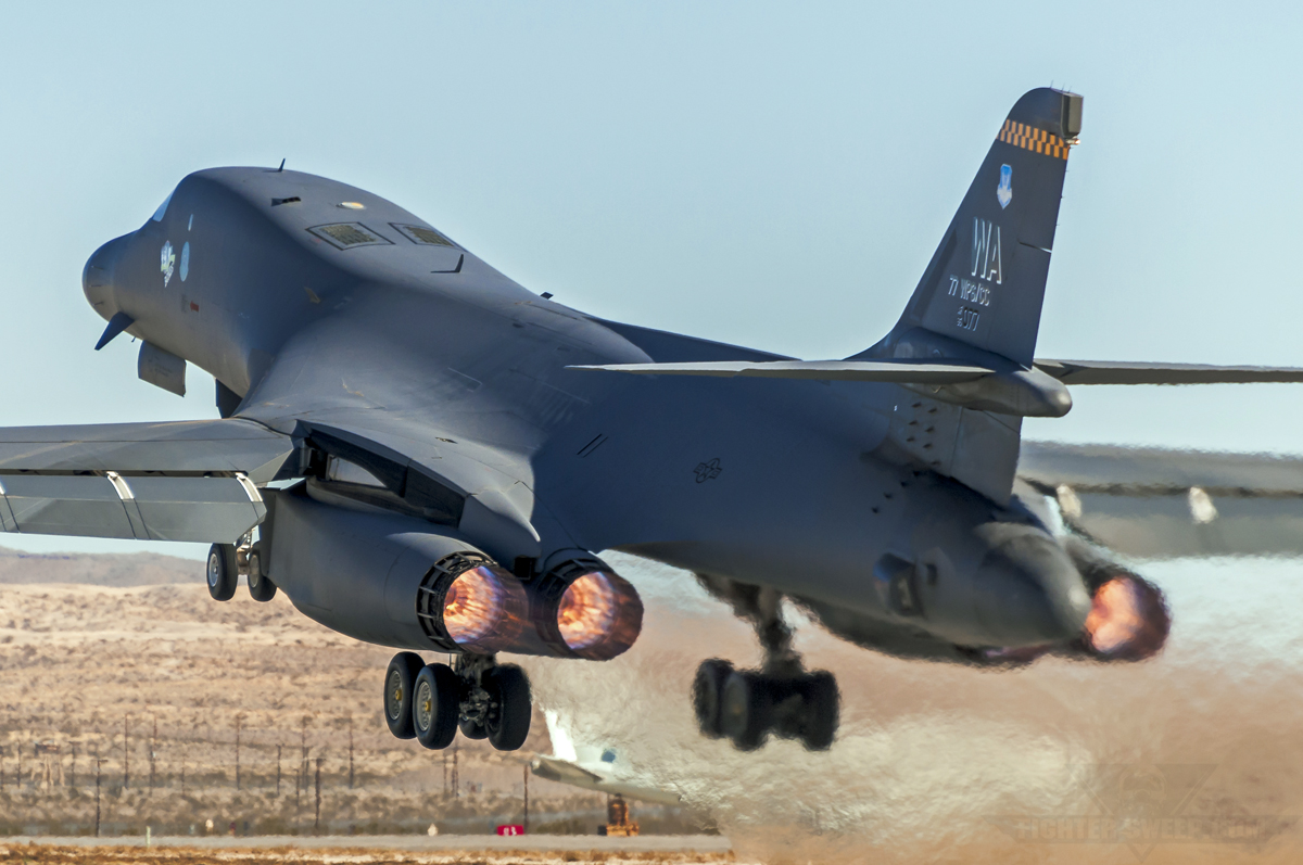 10 Reasons The B 1B Lancer Is Badass Fighter Sweep