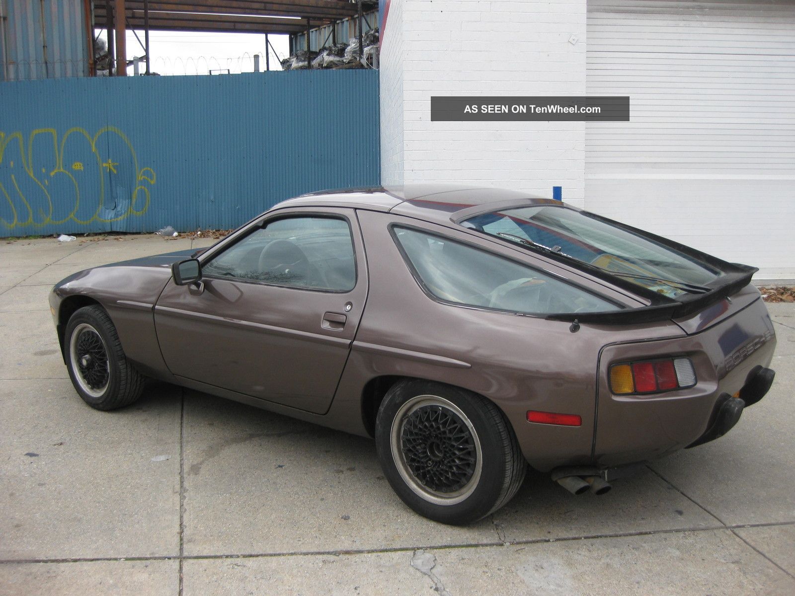 1984 Porsche 928S Freshly Painted