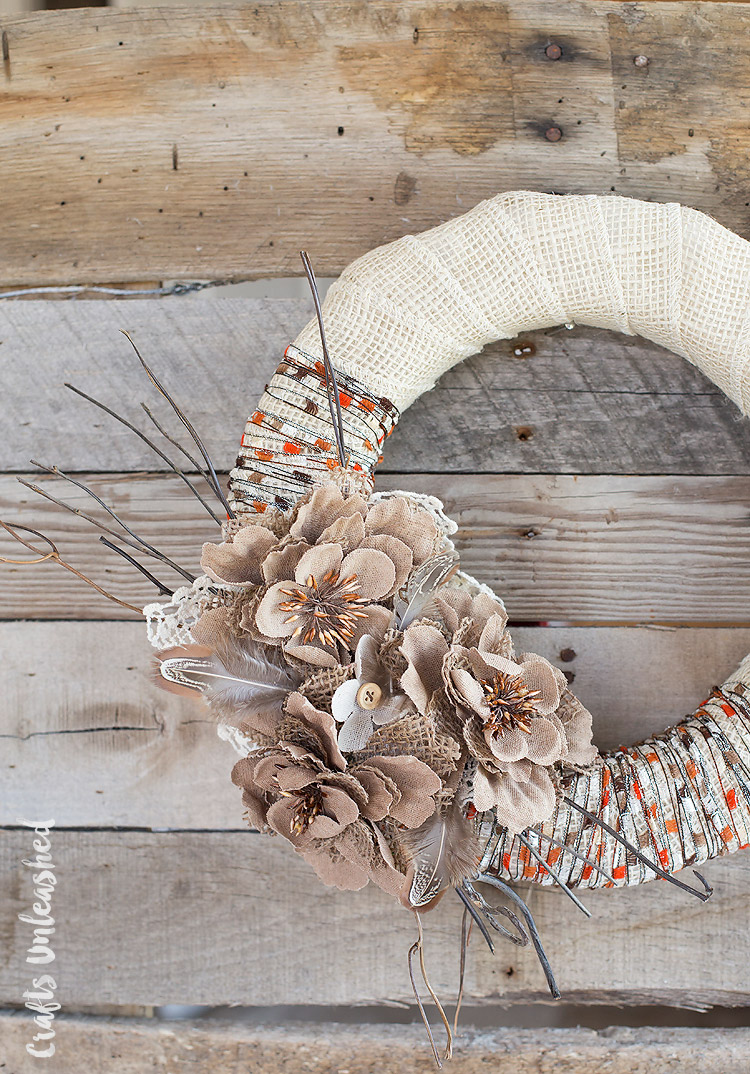 55 Diy Fall Wreaths That Are Easy And Inexpensive To Make Diy Fall