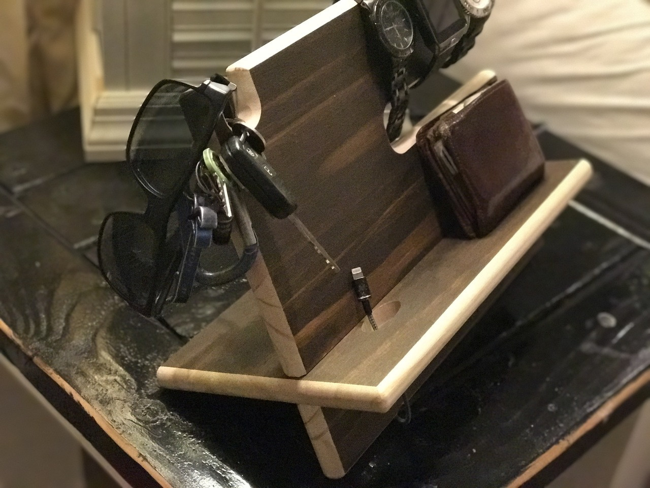 Cell Phone Dock And Accessories Organizer