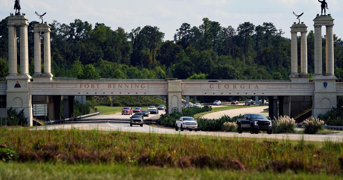 Georgia S Fort Benning Drops Confederacy Connection With New Name