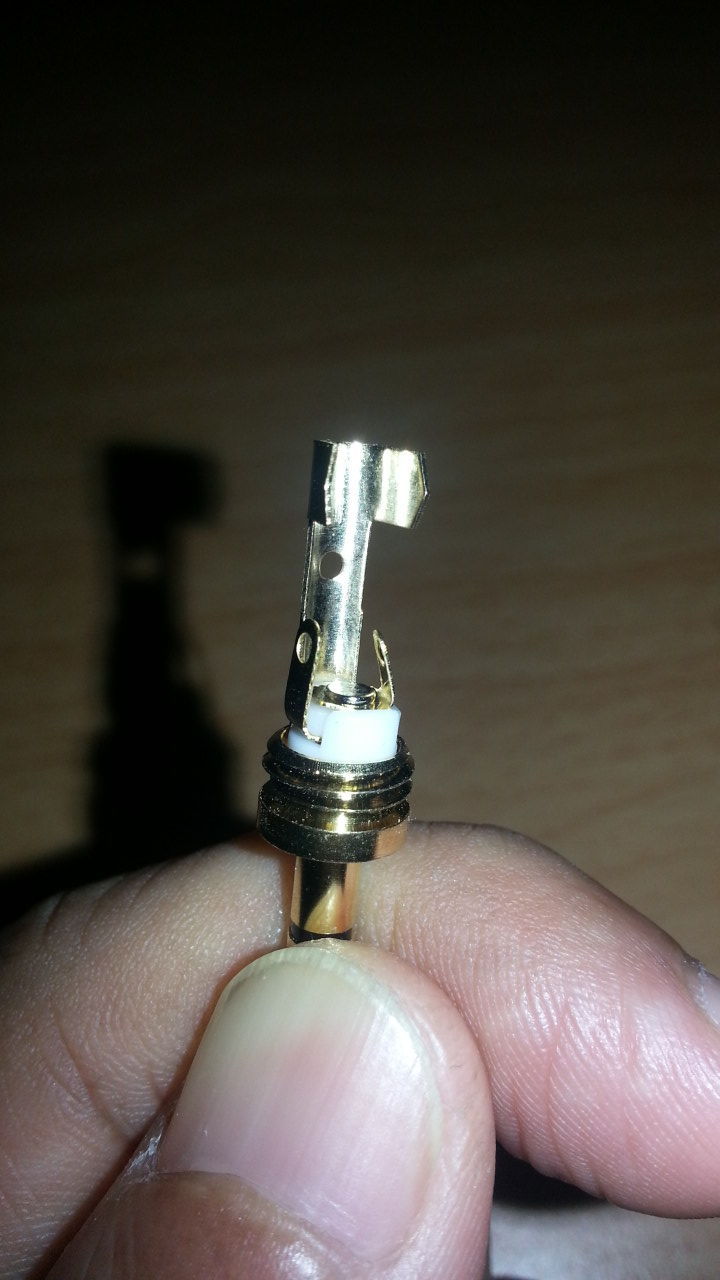 Soldering An Audio Port