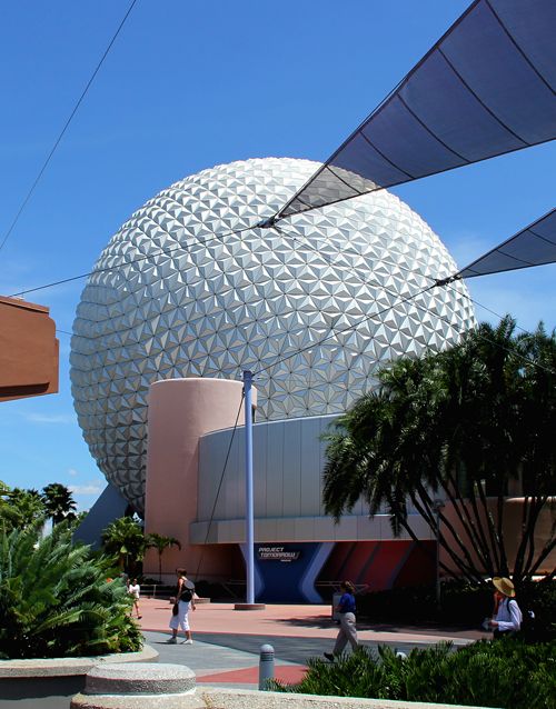 Ten Best Reasons To Visit Epcot Disney Dining Information Disney