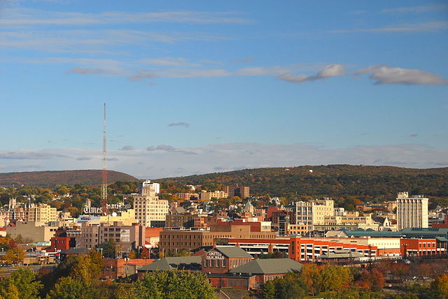 Uncover America's 10 Largest High Schools Now!