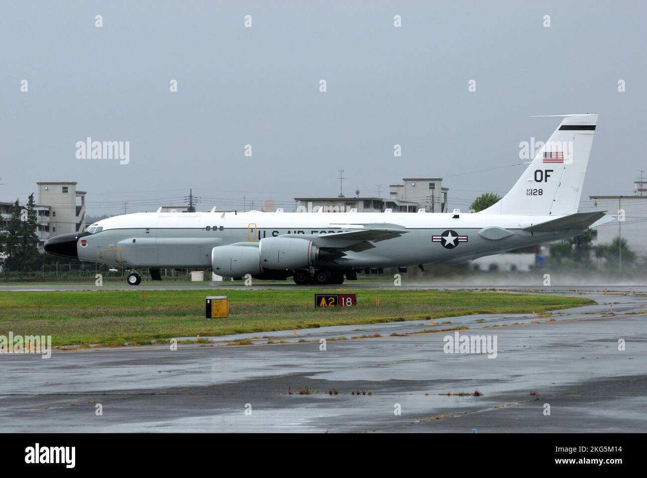 United States Air Force Boeing Rc 135S Cobra Ball Masint Measurement