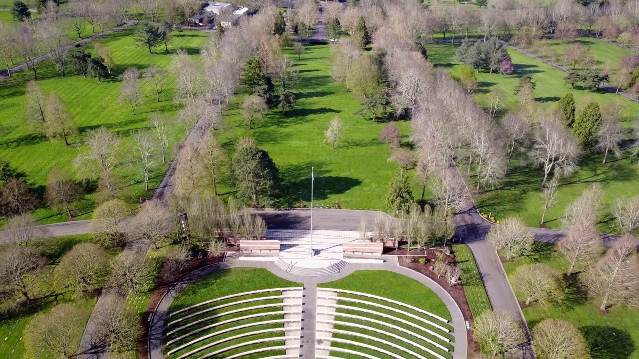 Visiting Great Lakes National Cemetery Youtube